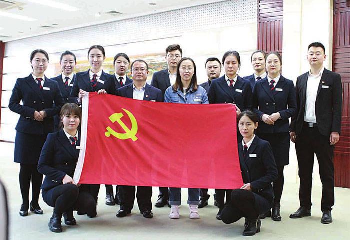 小猫钓鱼游戏龙王版有船